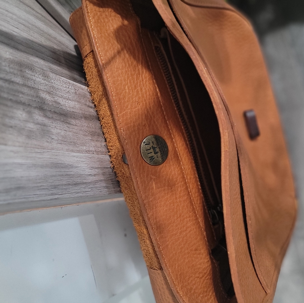 Will Leather Good handbag - Picture 2 of 4